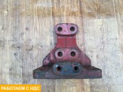 Кронштейн торсиона правый