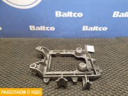 Кронштейн блока управления двигателем