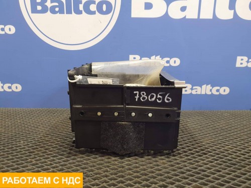 Кронштейн блоков управления