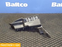 Кожух замка капота правый